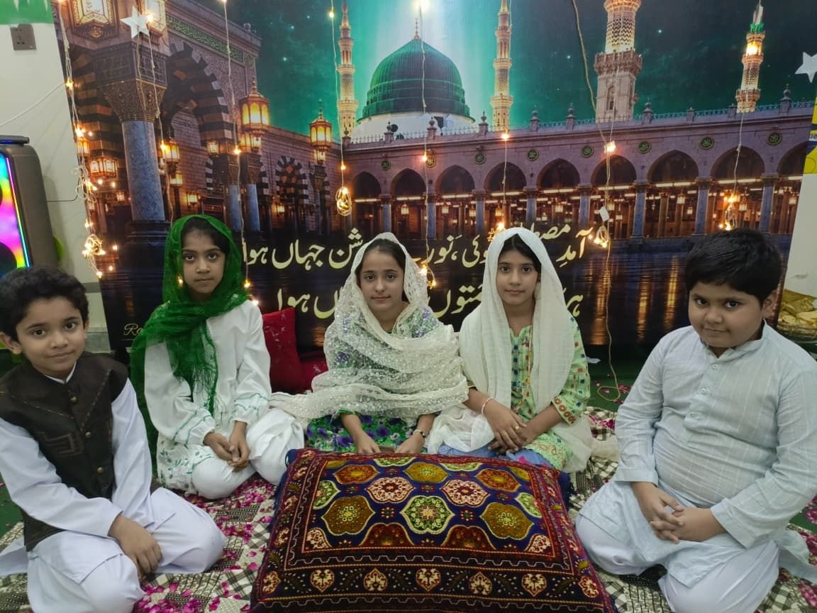 Students at the Milad-un-Nabi gathering